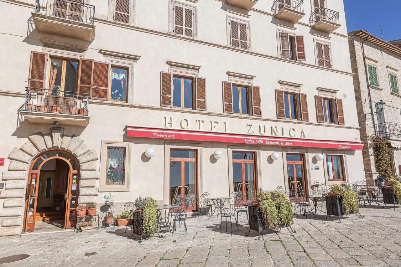 Zunica Ospitalita Dal 1880 Hotel Civitella Del Tronto Buitenkant foto