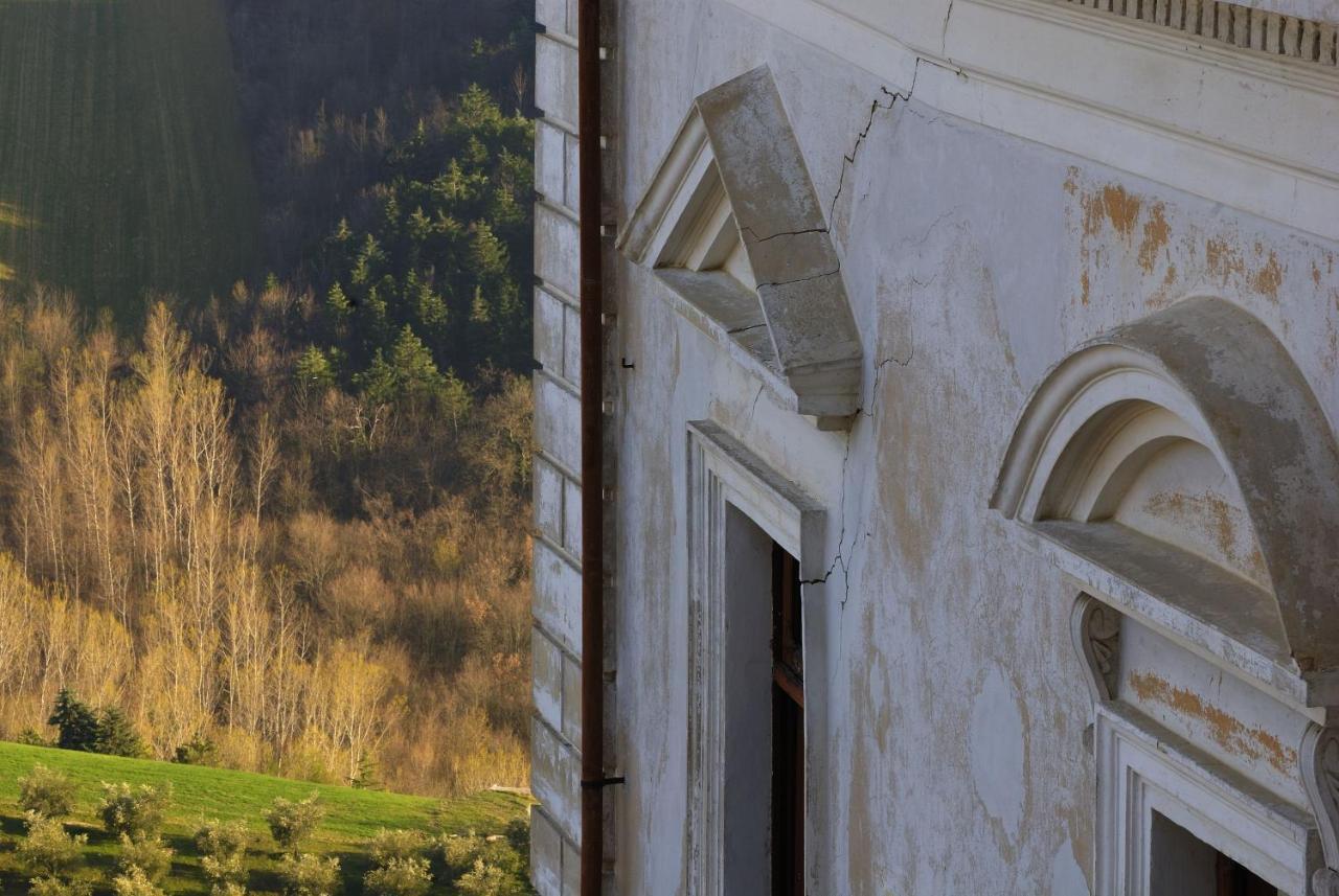 Zunica Ospitalita Dal 1880 Hotel Civitella Del Tronto Buitenkant foto